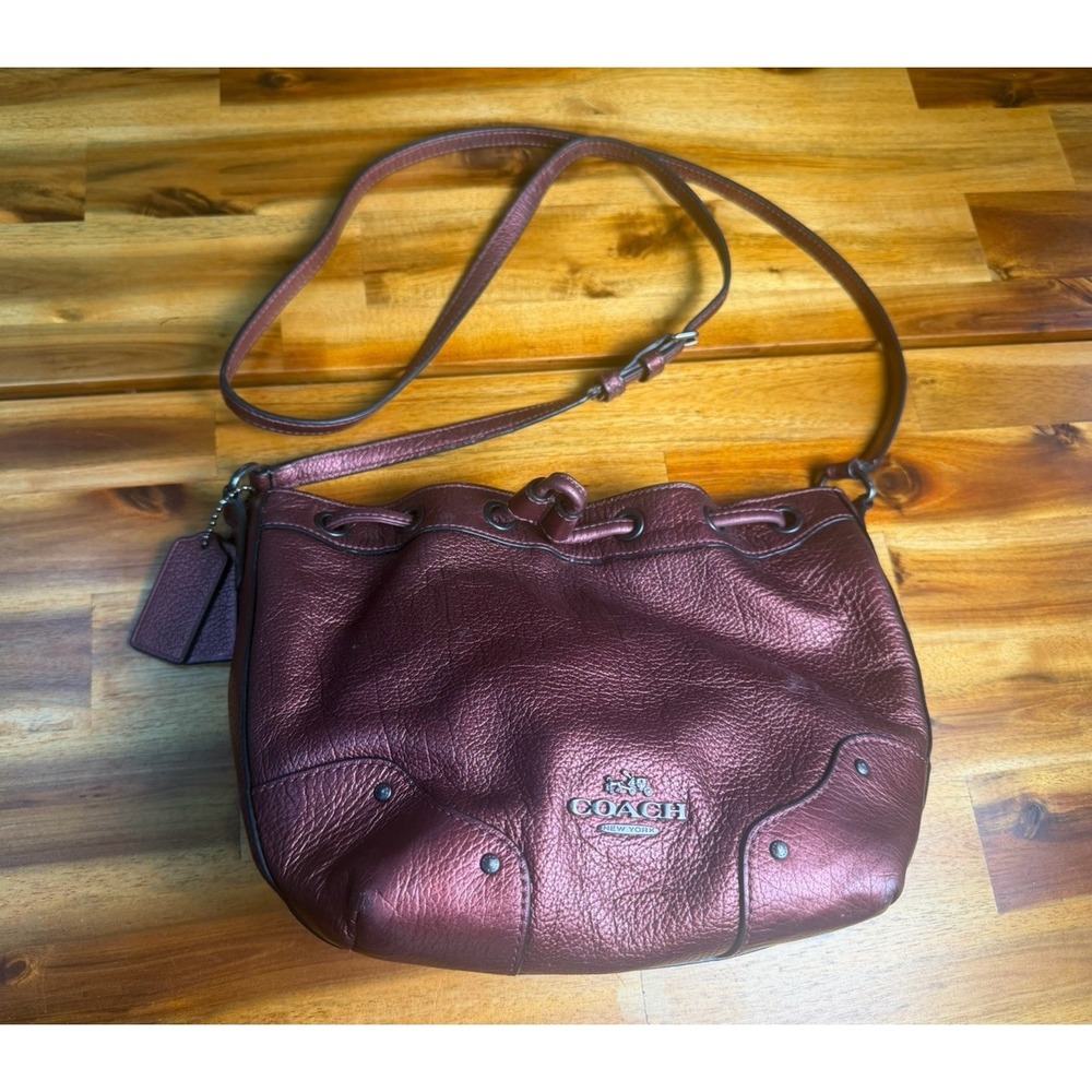 Coach Pebbled Leather Bucket Bag Metallic Burgundy Oxblood Drawstring  Purse